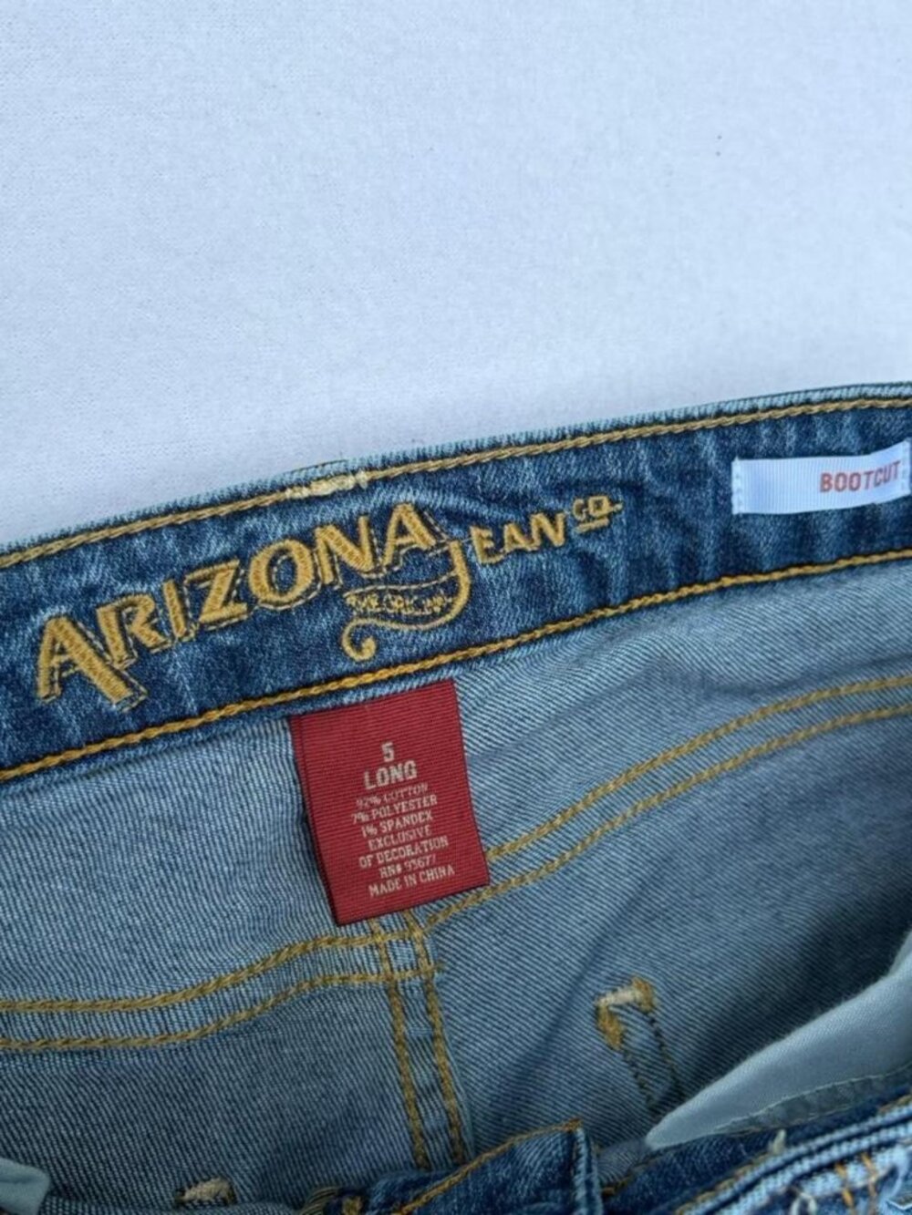 Arizona Jeans Low-rise Medium Wash Bootcut Denim Jeans Sz 5 Long y2k 2000s vtg - Picture 4 of 7